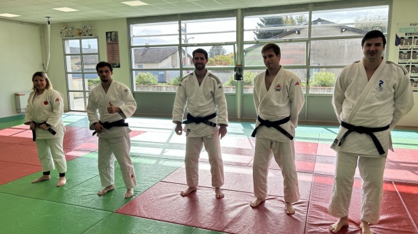 PERFECTIONNEMENT POUSSINS BENJAMINS